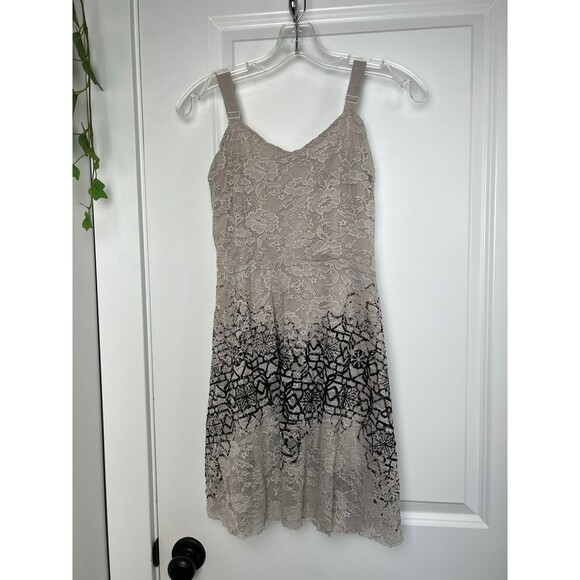 Free People Flocked Sweetheart-Neck Lace Dress sz medium - Picture 3 of 5